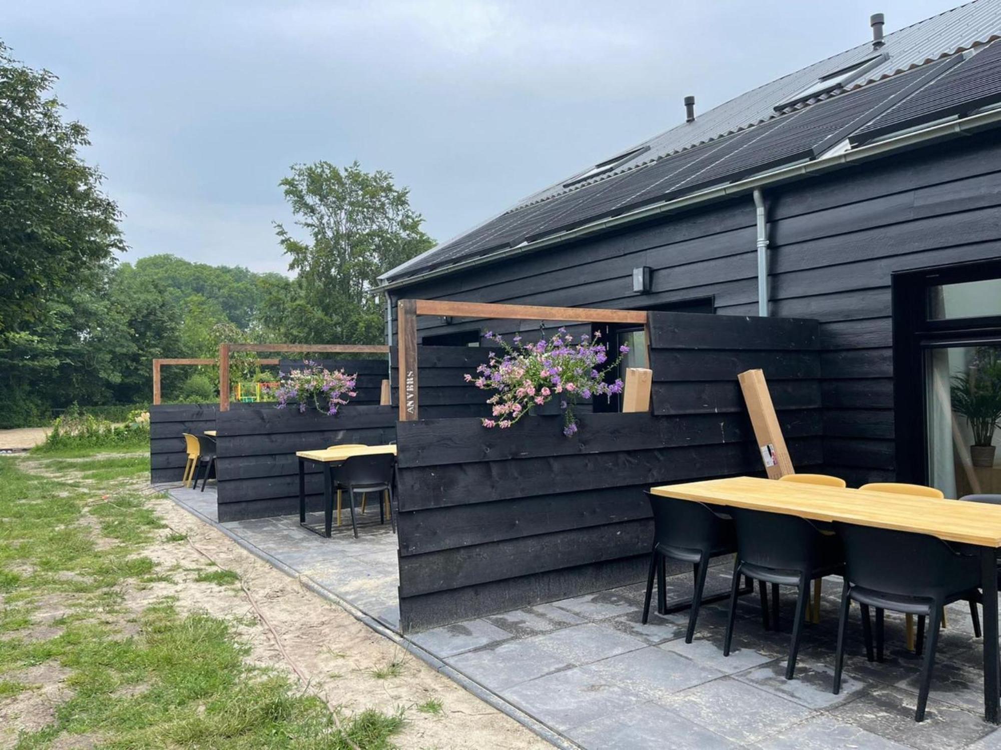 Cozy Holiday Home In Vrouwenpolder Close To The Beach ภายนอก รูปภาพ