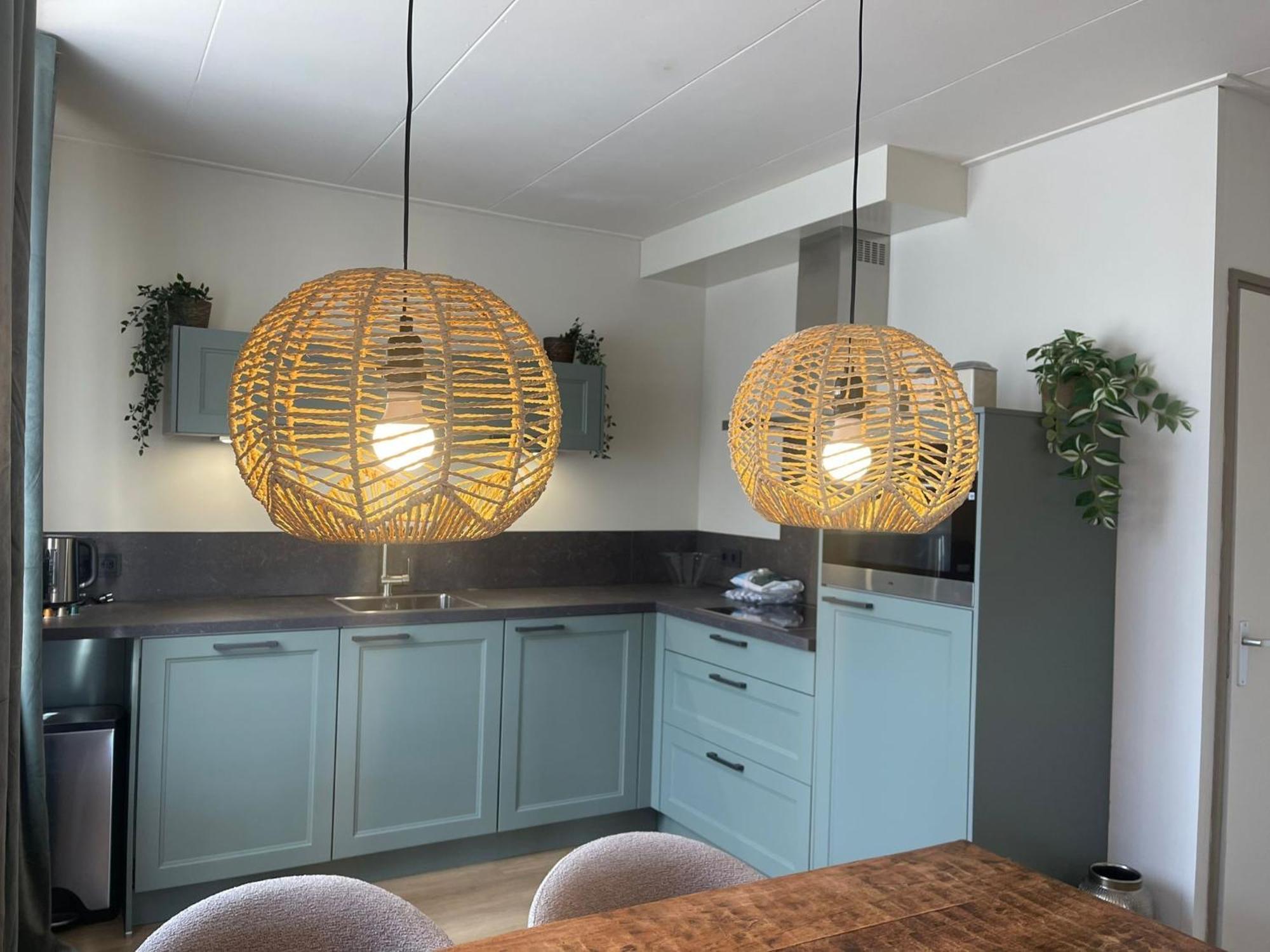 Cozy Holiday Home In Vrouwenpolder Close To The Beach ภายนอก รูปภาพ